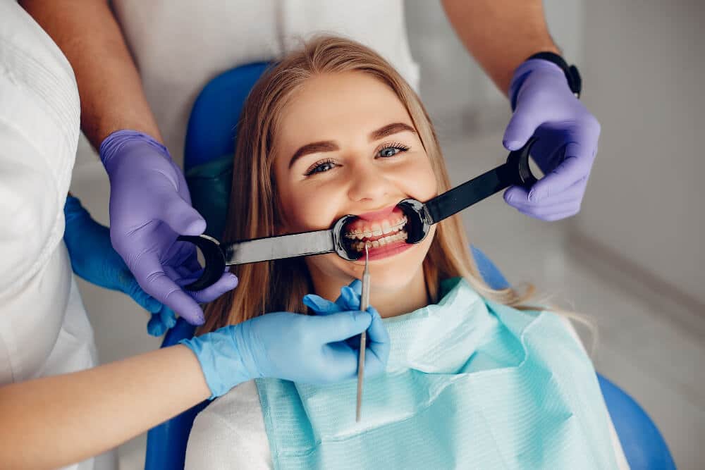exploring the latest trends in cosmetic dentistry